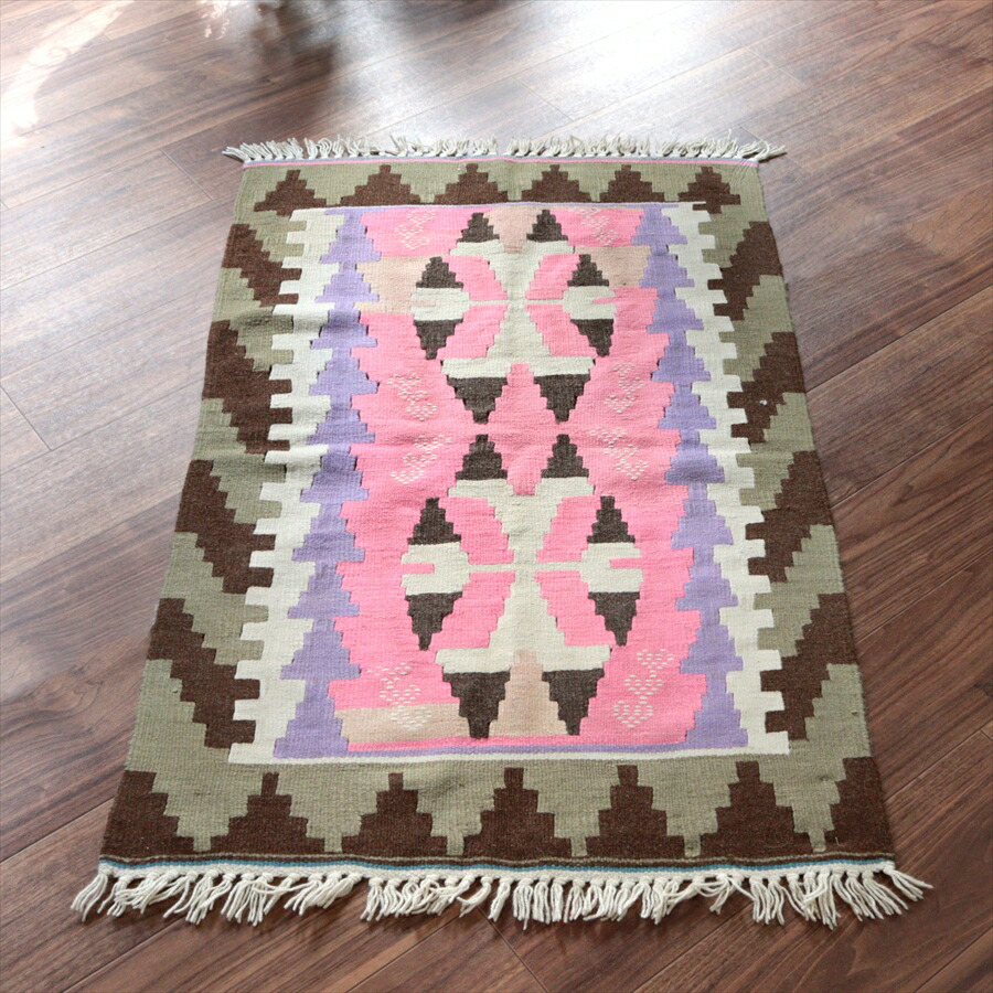 【15%OFFクーポン対象】カイセリ産手織りキリム 113×72cm ピンク＆パープル トルコの手織りラグ 17,424円