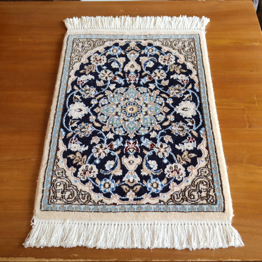 ペルシャ絨毯　ギャべ　96×96 高級品 楽天市場】ペルシャ絨毯 ナイン産 9L 96×64cm花のアラベスク