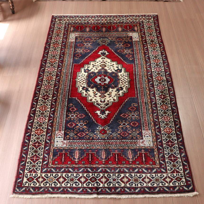 楽天市場】【15%OFFクーポン対象】トルコ絨毯 コンヤ タシプナル237