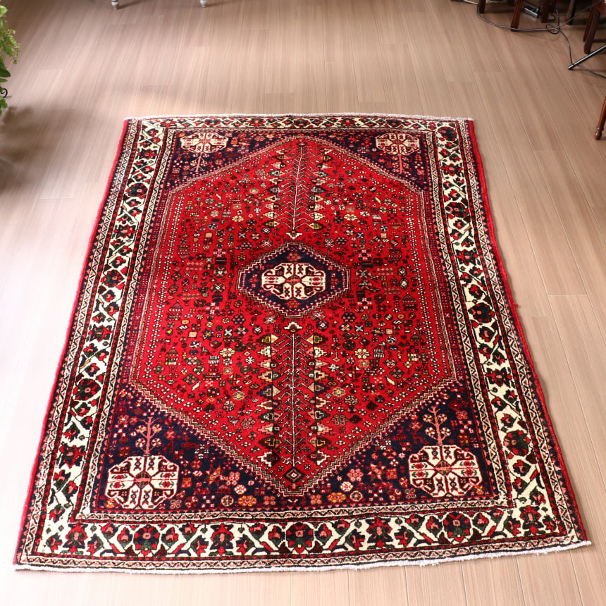 【15%OFFクーポン対象】部族絨毯　トライバルラグ　イラン南部 219×156cm アバディ　赤い六角メダリオン 110,000円