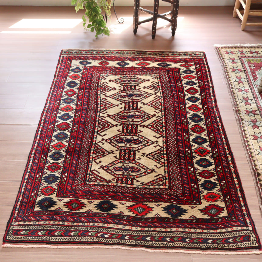 楽天市場】部族絨毯 トライバルラグ トルクメン 184×129cm イカット