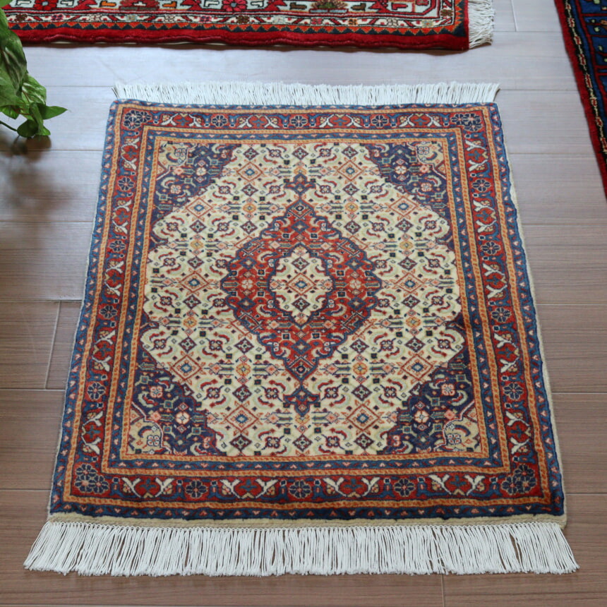 楽天市場】ペルシャ絨毯 サルーク 202×140cm / ウール 手織り 手作業