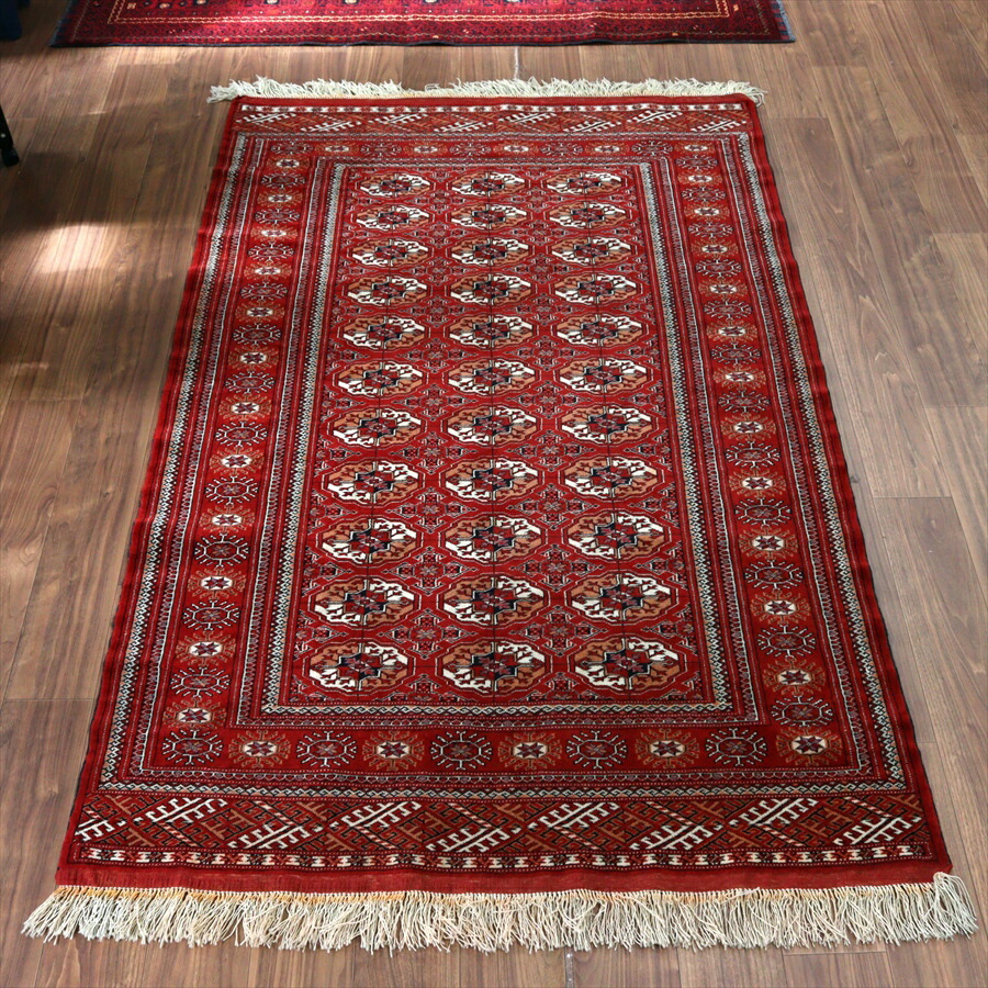 楽天市場】手織り絨毯 赤 トルクメン エルサリ族 131×101cm 【OUTLET