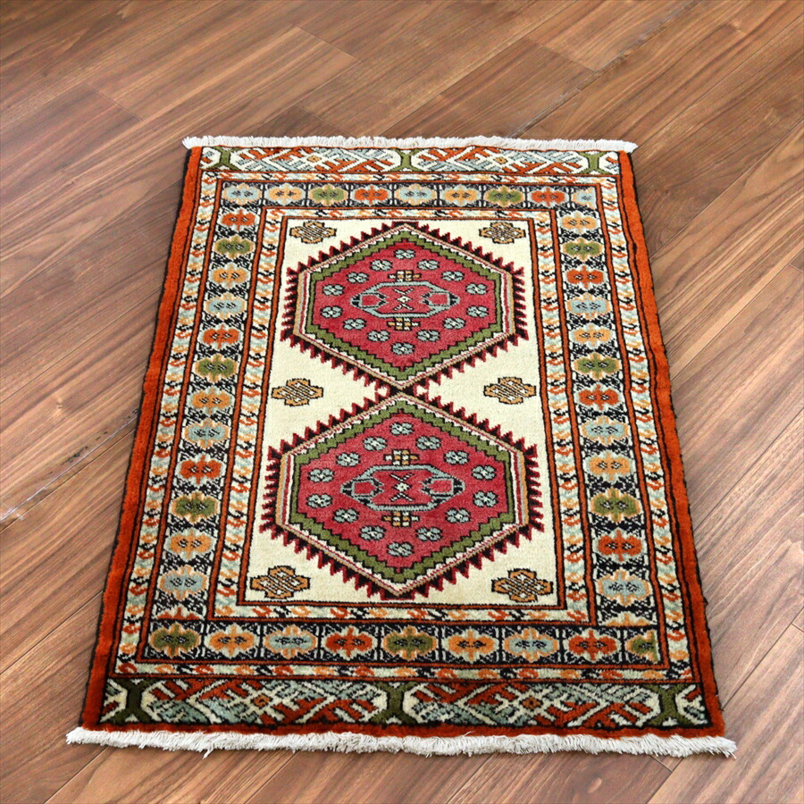 楽天市場】手織り絨毯 赤 トルクメン エルサリ族 131×101cm 【OUTLET