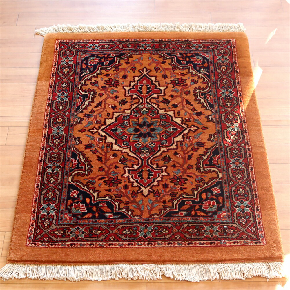 【15%OFFクーポン対象】ギャッベ ルリバフ Luribaft 92×74cm 花ひらくメダリオン