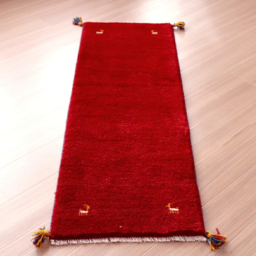【15%OFFクーポン対象】ギャッベ カシュカイ族の手織りラグ　 140×50cm レッド 細長いランナーサイズ　シンプル　無地