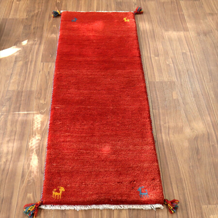 【15%OFFクーポン対象】ギャッベ イラン 手織り　細長ランナー 146×50cm レッド　シンプル　無地