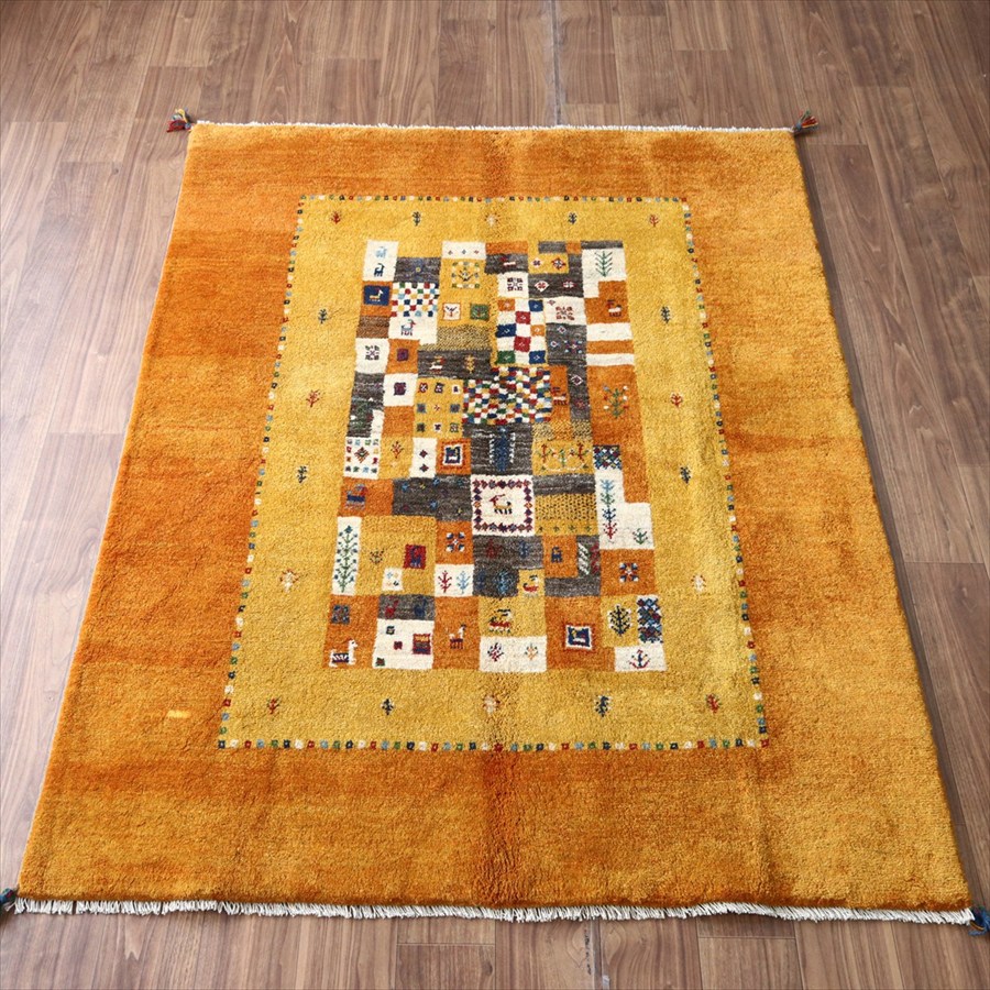 【15%OFFクーポン対象】ギャッベ Gabbeh イエローオレンジ 193×150cm イラン産 カラフルタイルに動物と生命の樹