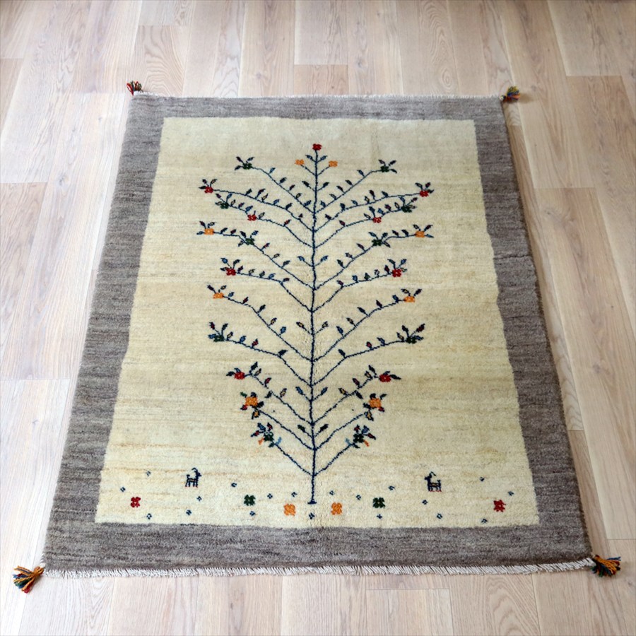 Gabbeh ギャッベ ナチュラルアイボリー 172&times;123cm シンプル　無地 イラン産 手織りギャッベ トライバルラグ｜ガラタバザール（キリム＆ラグ）