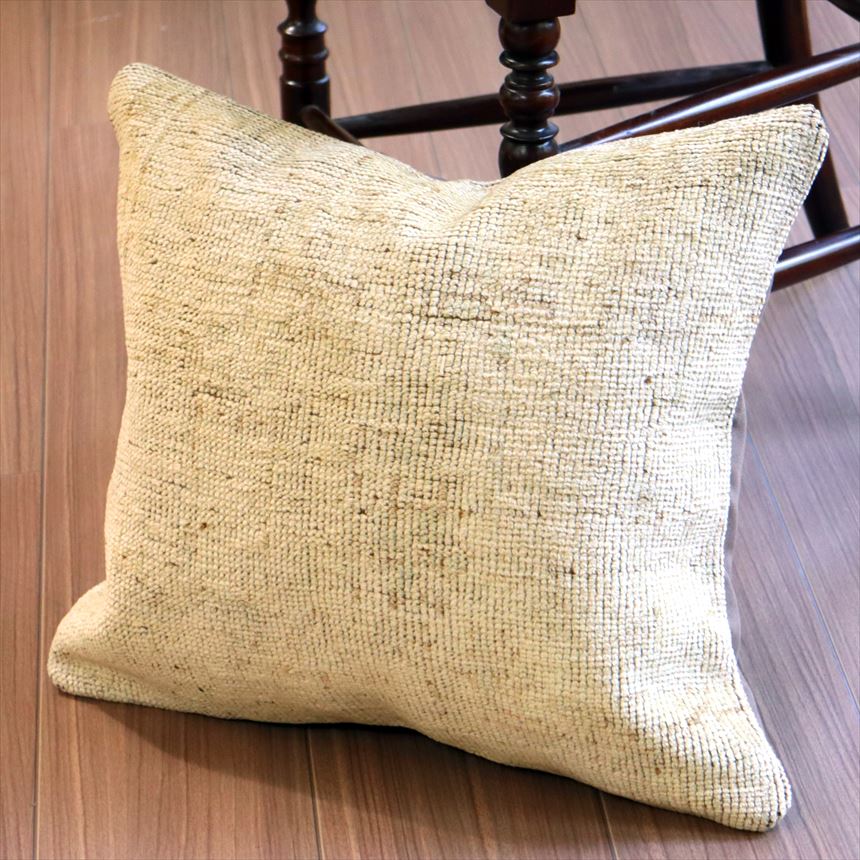 【15%OFFクーポン対象】ヴィンテージラグクッションカバー 46×41cm トルコ絨毯・ブリーチしたアンティーク加工