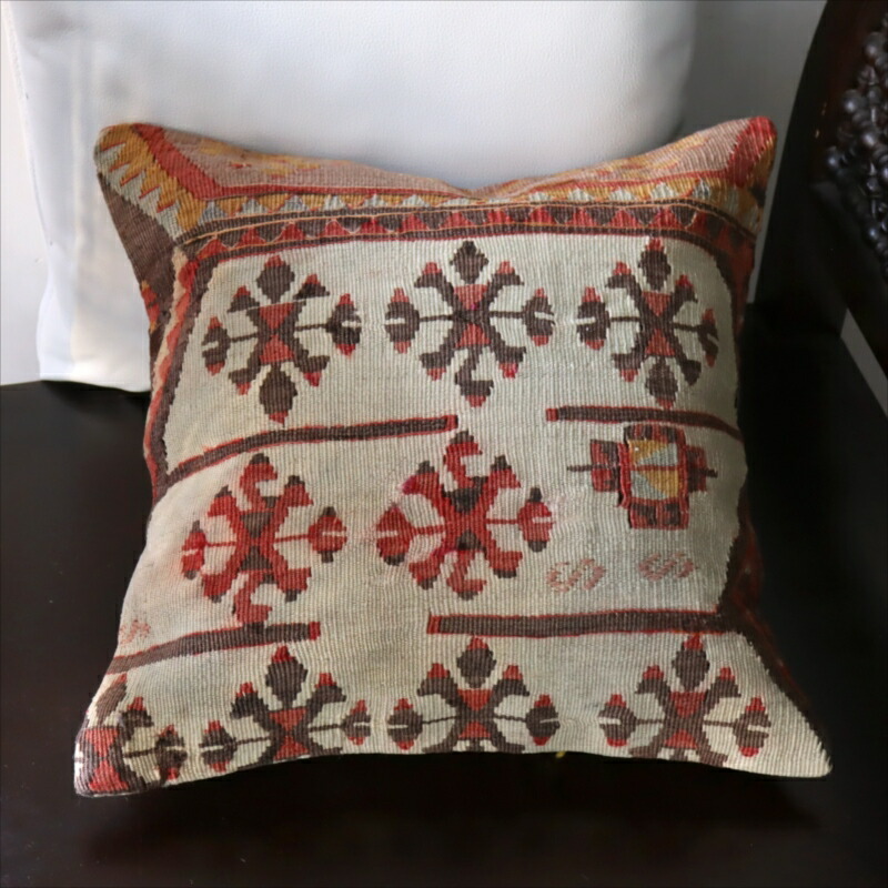 楽天市場】オールドキリム クッションカバー 40×40cm 3枚セット レッド