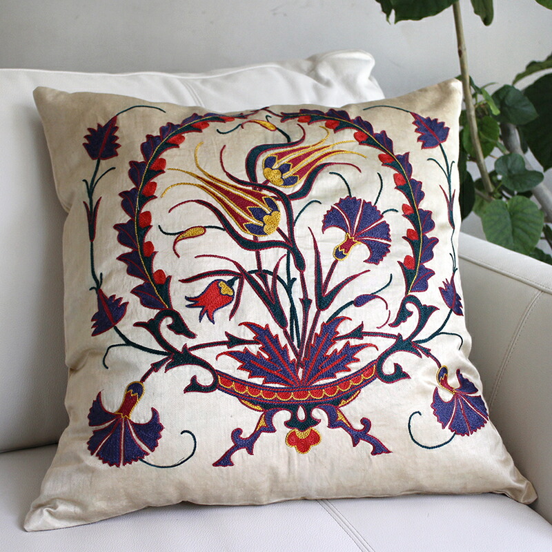 ウズベキスタン製 シルク スザニ刺繍 クッションカバー szm1398.jpg