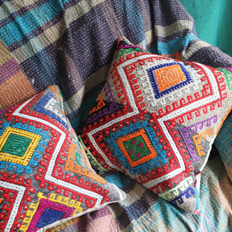 楽天市場】オールドキリム クッションカバー3枚セット 40角 2個 60角 1