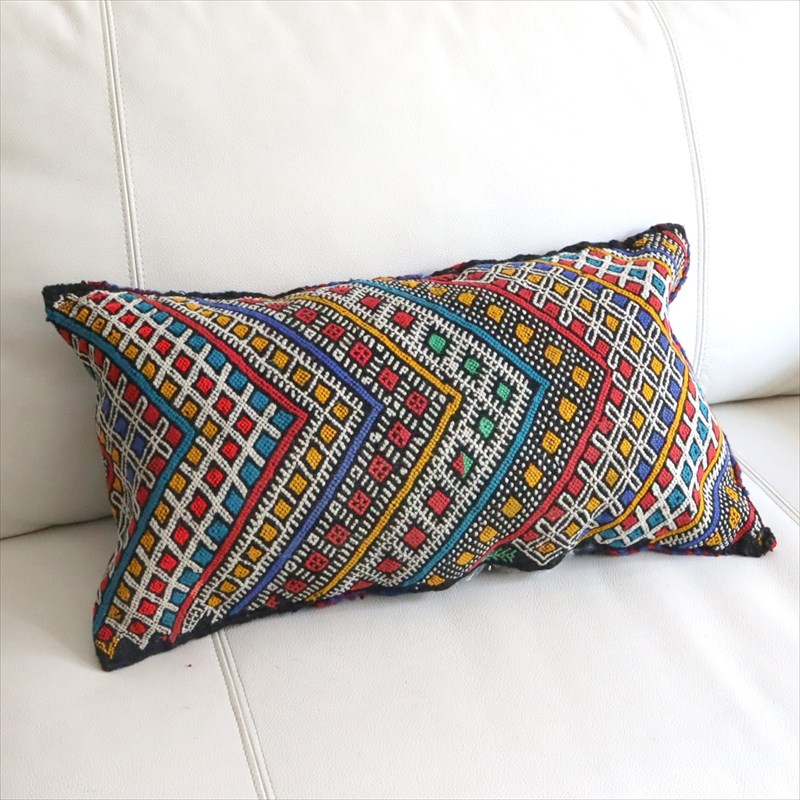 【15%OFFクーポン対象】オールドキリムクッション モロッコ オリジナル 42×29cm ゼモール　カラフルなジジム