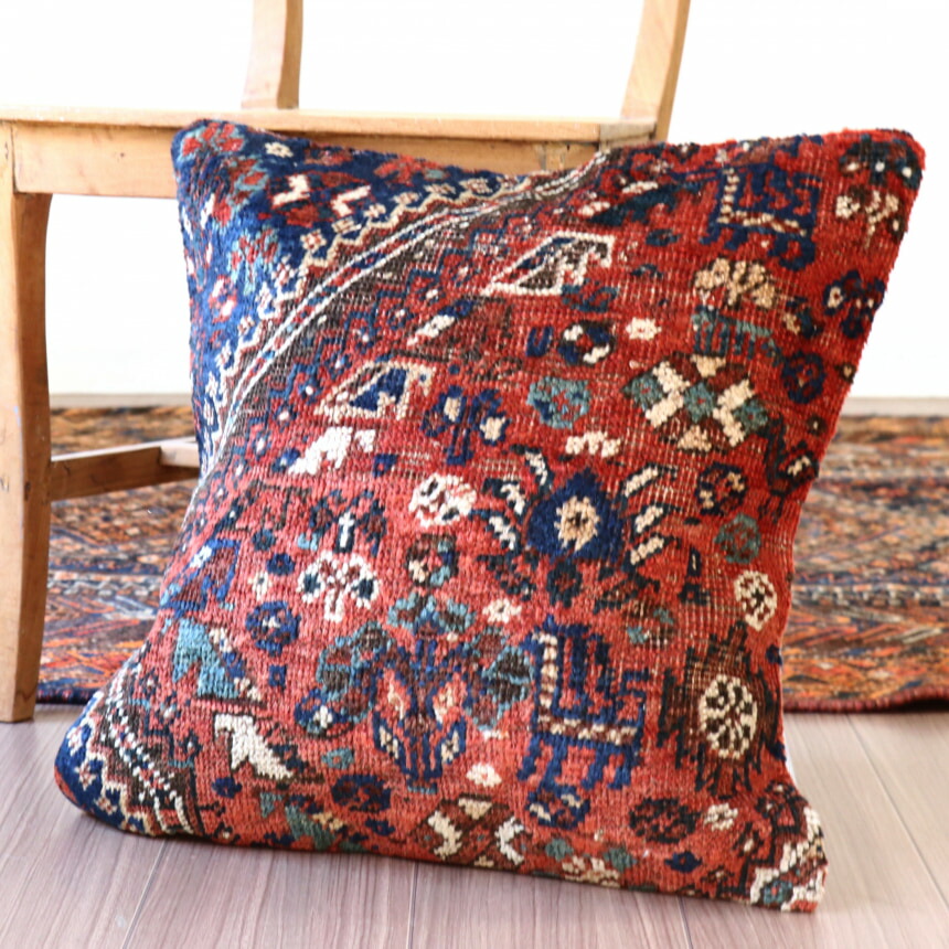 【15%OFFクーポン対象】アンティークラグ クッションカバー49×49cm カシュカイ族 手織り絨毯
