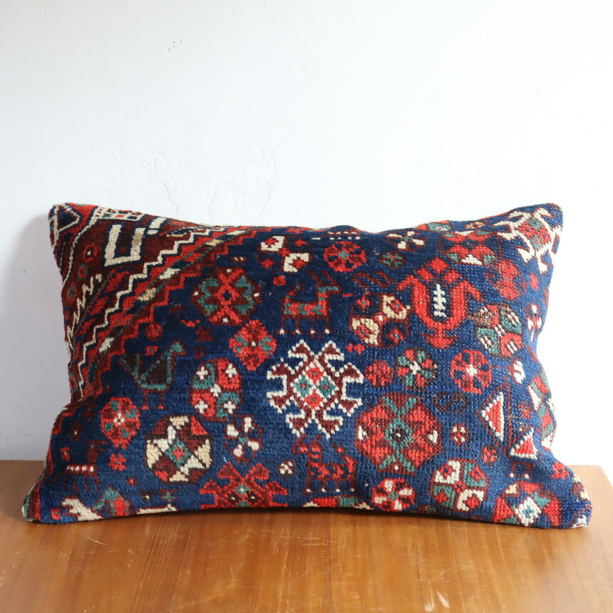 【15%OFFクーポン対象】アンティークラグ クッションカバー59×40cm カシュカイ族 手織り絨毯