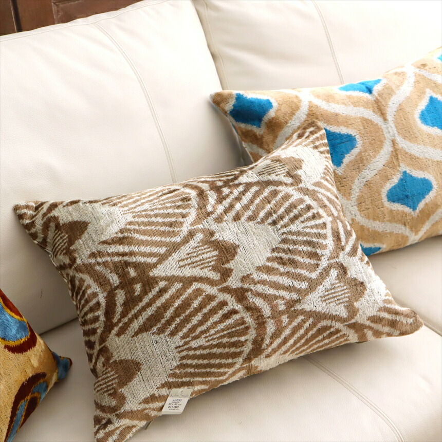 楽天市場】【15%OFFクーポン対象】アトラス(イカット・絣) クッション