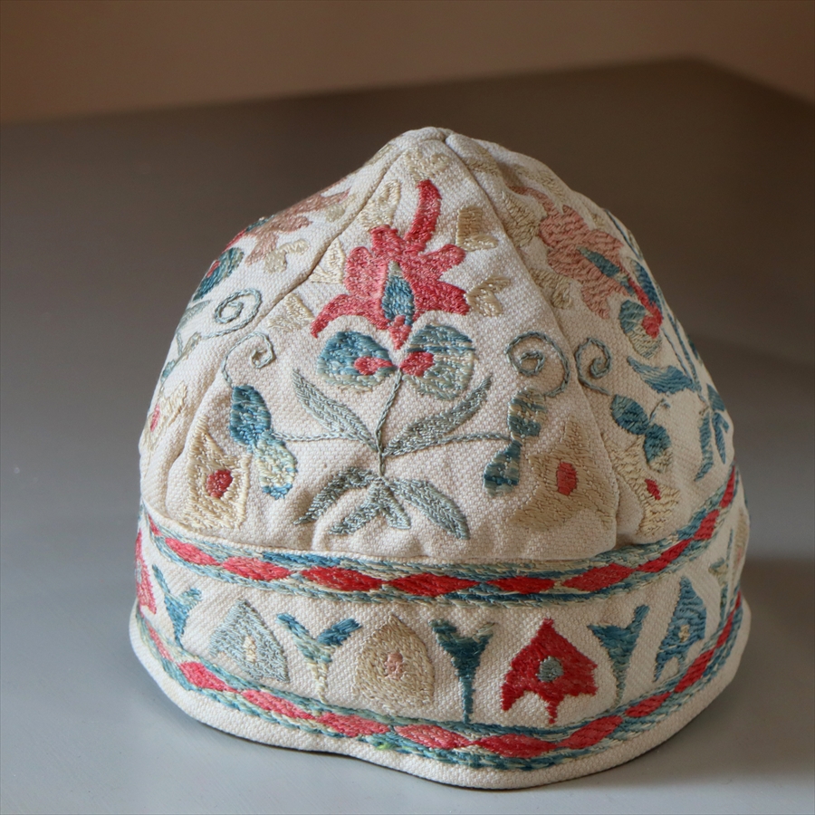 楽天市場】スザニ刺繍の帽子 キャップ 民族衣装四面 ドッピ帽