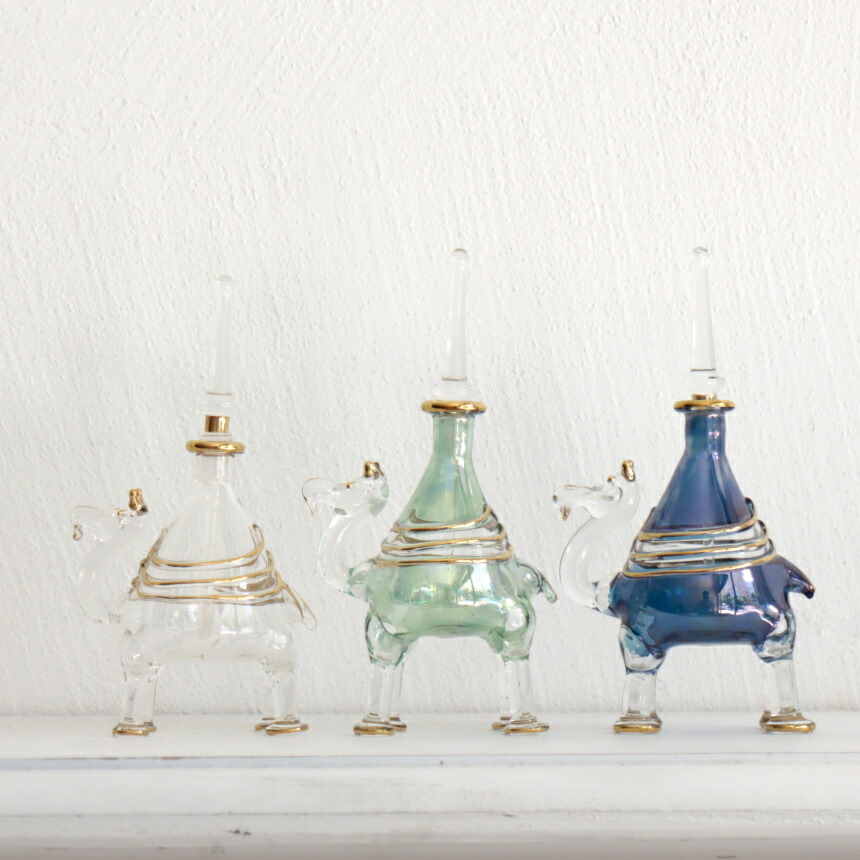 ラクダ　ガラス香水瓶7個セット 楽天市場】エジプト香水瓶・手吹きガラスの工芸品/ラクダ3頭