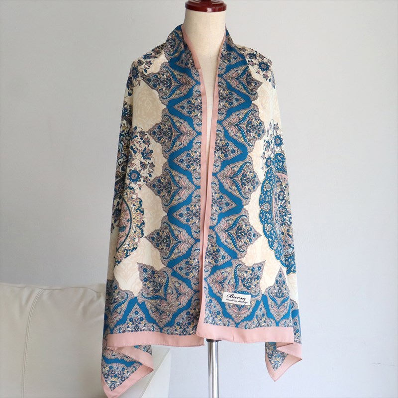 【10%OFFクーポン対象】シルクストール ピンク 164x58cm 花のメダリオン イスラミックデザイン トルコの古都ブルサ産 シルク