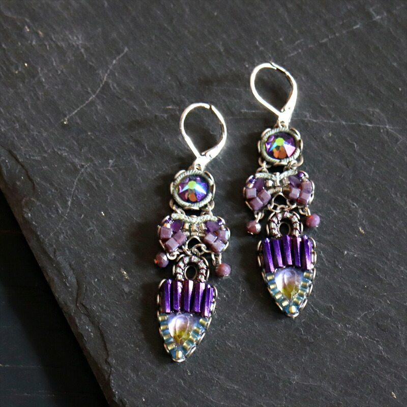 楽天市場】アヤラバー ピアス(スタッド）ラディアンス