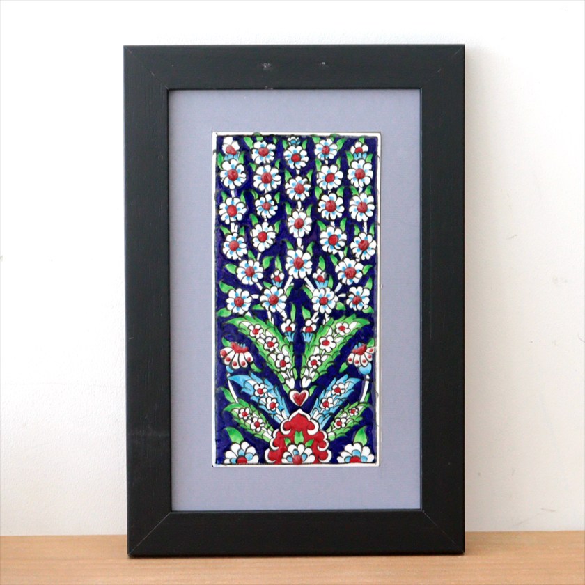 手書きタイル トルコ陶器 ミニタイル1枚額 H30&times;W20&times;D1.5cm プラムツリー Turkish Hand Paint Tile｜ガラタバザール（キリム＆ラグ）