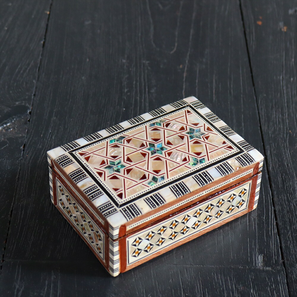【送料無料】▼螺鈿細工 宝石箱 ジュエリーボックス 木製　/986 Amazon｜螺鈿漆器 螺鈿細工 ジュエリーボックス 二層宝石箱 花間