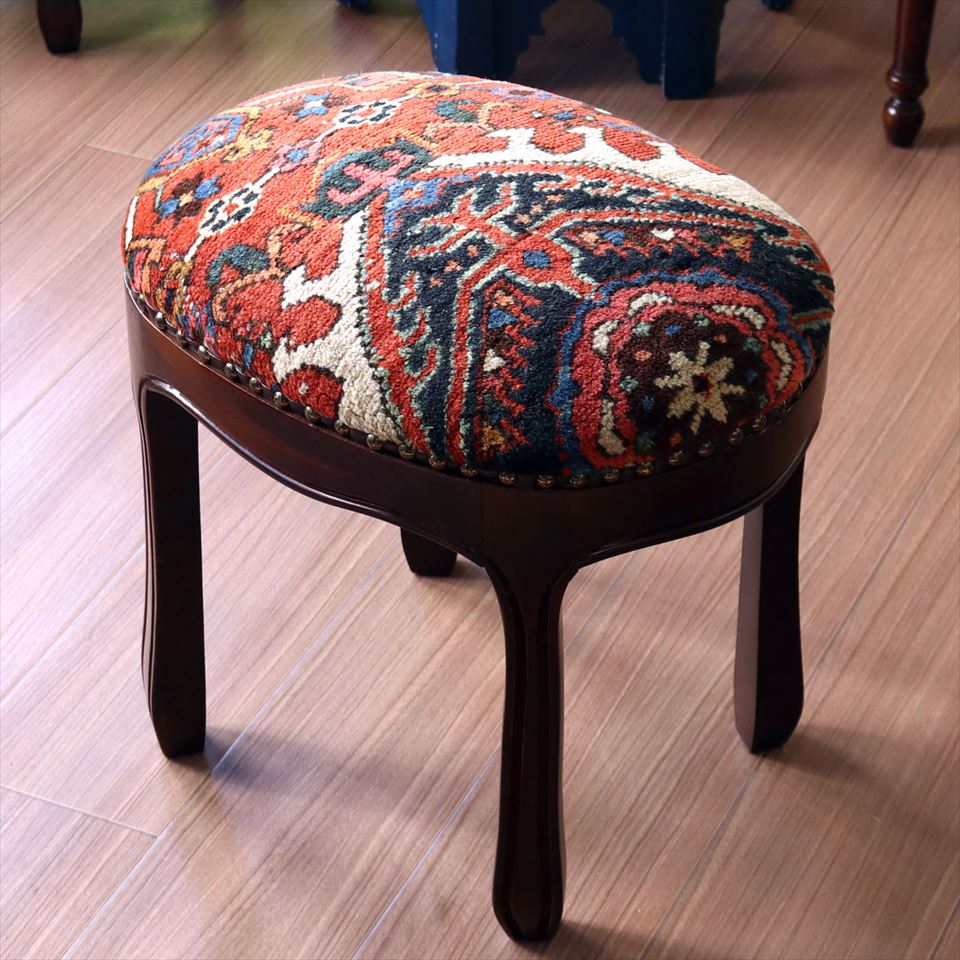 楽天市場】トルコ木製アームチェア H71×W72×D37cm オールドキリム家具