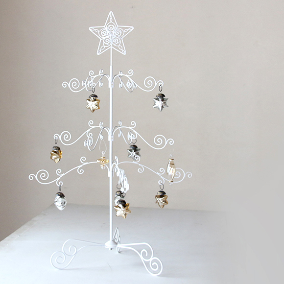 楽天市場 クリスマスツリー ワイヤー ホワイト高さ75cm 組み立て式 ガラタバザール キリム 雑貨