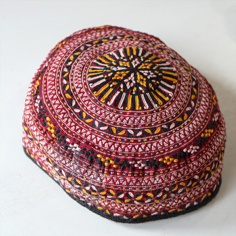 楽天市場】【10%OFFクーポン対象】トルクメン・刺繍の帽子 : ガラタ