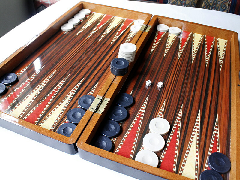 【楽天市場】バックギャモン/50cm折り畳み式【トルコ製】Tavla（チェス・チェッカー）ゲームボードゲーム盤・白黒駒とサイコロ付：ガラタ
