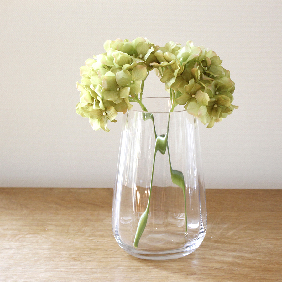 楽天市場 フラワーベース ガラス シンプル クリア 花瓶 一輪挿し 直径8 5 高さ17cm Flower Vase Galass ガラタバザール キリム 雑貨