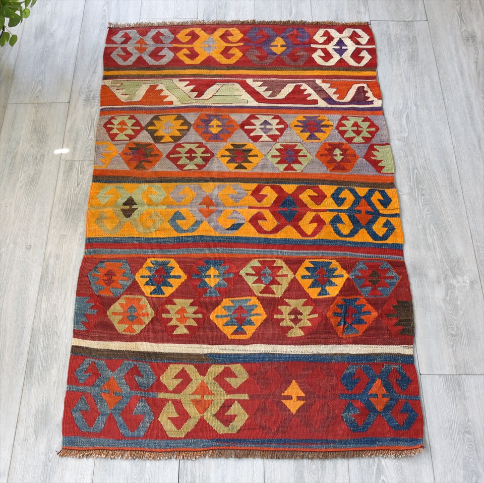 楽天市場】【15%OFFクーポン対象品】オールドキリム カッパドキア