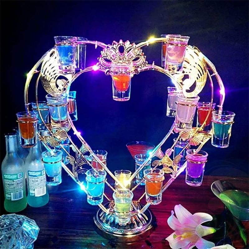 LED酒グラス棚 ハート型 テキーラ観覧車 酒カップホルダー 酒グラススタンド LEDランプデザイン 卓上自立型 USB充電式 コードレス 操作簡単 雰囲気作り 忘年会 新年会 クラブ カラオケ パーティー 飲み会｜キミアイ商事