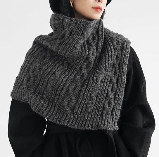 ふわもこ ふわふわ もこもこ レディース フワフワ 付け襟 ハイネック 縄編み ケーブルニット 厚 モコモコ アランニット フワモコ