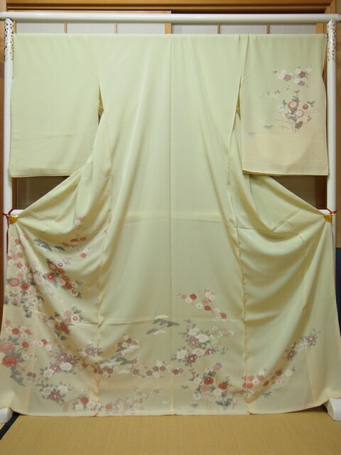 夏用訪問着　松竹梅に四季の花々　淡い黄緑から淡いオレンジへのグラデーション【訪問着】【夏用】【絽縮緬】【松竹梅】【花】【送料無料】【smtb-k】【ky】｜きもの処えりよし
