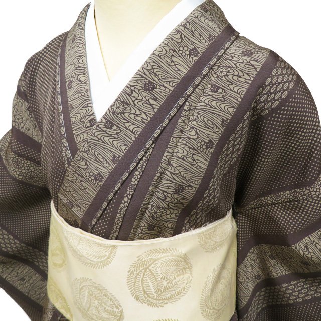 紬地 着物 未使用 正絹 袷 カジュアル 絞り染め 丸紋 反端付き 灰みの緑系色 多色 身丈156.5cm 裄62cm M きもの北條 A1141-1 紬地 着物 未使用 正絹 袷 カジュアル 絞り染め 丸紋 反端付き 灰みの