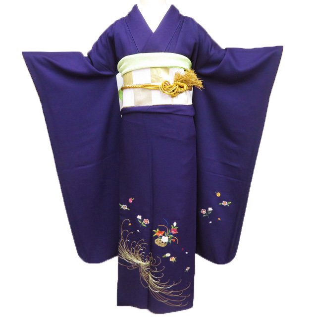 【 中古 】 振袖 リサイクル着物 正絹 金駒刺繍 花の図 深紫色 多色 金 身丈158cm 裄64.5cm M A1224-11 [和服 振袖 レンタルアップ アウトレット セール 販売 バーゲン 送料無料 きもの北條]