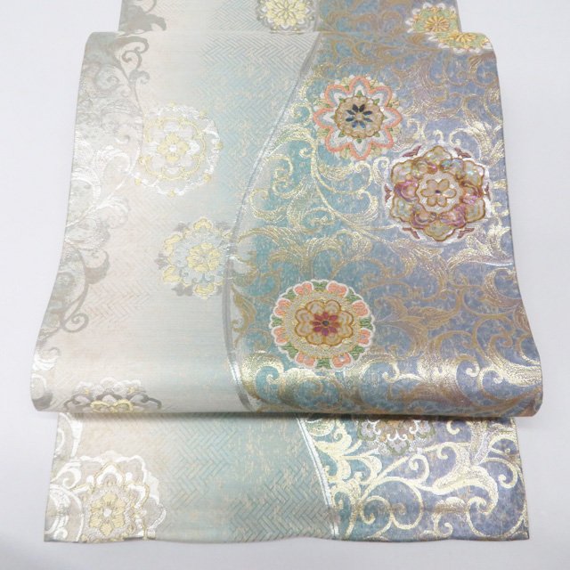 【 中古 】 袋帯 リサイクル 正絹 フォーマル 仕立て上がり 六通 西陣織 証紙付き 螺鈿 花唐草模様 花紋 華文 箔糸 A1250-11 [結婚式 お宮参り 七五三 式典 お茶会 お茶席 茶道 利休忌 送料無料 きもの北條]