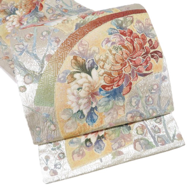【 中古 】 袋帯 リサイクル 正絹 フォーマル 仕立て上がり 六通 膨れ織 地紙に花の図 牡丹 梅 菊 箔糸 多色 金銀 A1209-14 [結婚式 お宮参り お茶会 お茶席 茶道 七五三 式典 利休忌 送料無料 きもの北條]