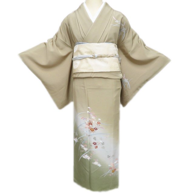 【 中古 】 訪問着 リサイクル着物 正絹 袷 フォーマル 金駒刺繍 花の図 青朽葉色 多色 身丈156cm 裄63cm M A1272-25 [入学式 卒業式 お宮参り 結婚式 母 利休忌 刺繍 和服 送料無料 きもの北條]