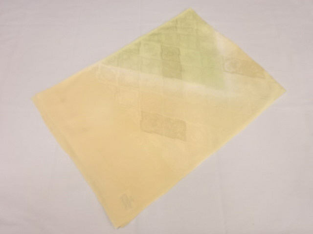 帯揚げ おびあげ 絹100% 金属糸使用 丹後ちりめん 日本製 No.3-11-1 クリームグリーン&クリームイエロー 松皮菱 暈し 金糸使い 振袖 成人式 結婚式 きもの 着物 訪問着 附下 色無地 小紋 紬 袋帯 名古屋帯 フォーマル カジュアル おしゃれ|きもの 本多屋 店