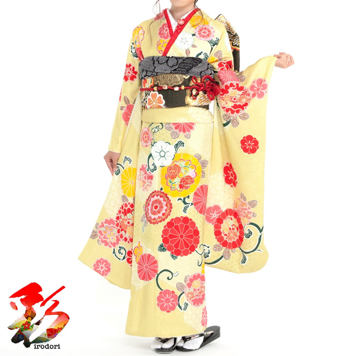 【レンタル】『薄い黄色 古典丸い花　花ごろも』a010＜br /＞成人式式典 お正月 結婚式 結納お祝い出席＜br /＞ (身長155cm～164cm位) (1月・12月)　往復送料無料　30日間長期レンタル可能