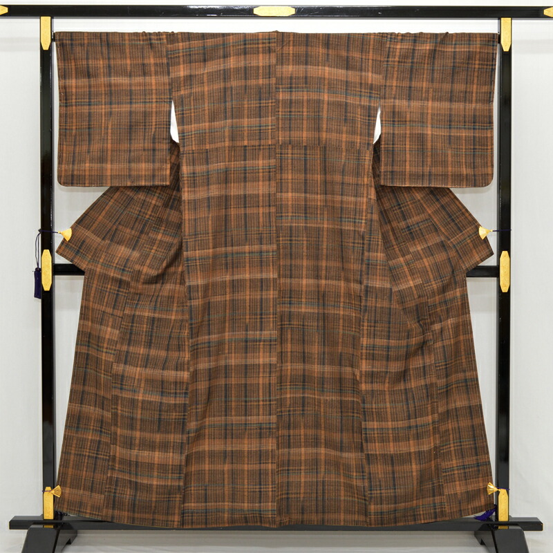 郡上紬　証紙なし　単衣　落ち着いた赤 楽天市場】郡上紬 証はありませんが保証します 希少 廃業 現存