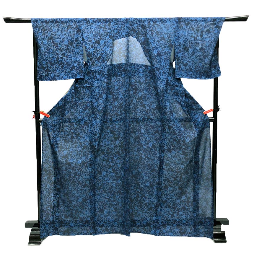 京やI601 正絹 夏御召しもの 絽 小紋 地絹の夏御召しもの 絽 絽のきもの 特選駒絽 広広とした大きさ トール大きさ 裄長め 更紗文様 青碧 米国海軍 単衣の潮どきから盛夏まで 仕立てもの売り上げ高  夏のきもの 単衣仕立てもの 6月7月8月9月に 新古品 美品 特選夏御召しもの