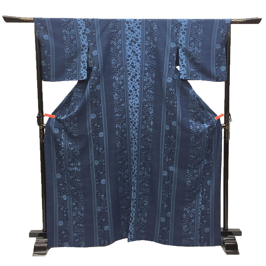京やH169 正絹 特選 単衣 小紋 藍染 伝統工芸品 広衿 更紗唐草花文様 鮫小紋 芝草文様 ワイドサイズ 身幅たっぷり 単衣の時期の着物 単衣仕立て ひとえ 仕立て上がり 絹100% カジュアル~セミフォーマルまで 美品 5月中旬から6月9月10月初旬まで 送料無料|きもの館 京や