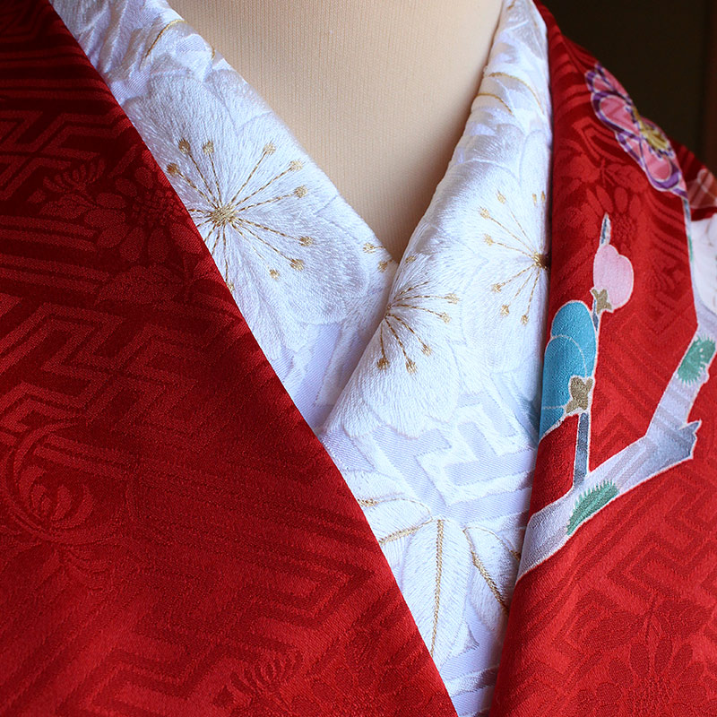 楽天市場】刺繍半襟 半衿 白 振袖 白地/紗綾形梅桜竹文(白×金刺繍
