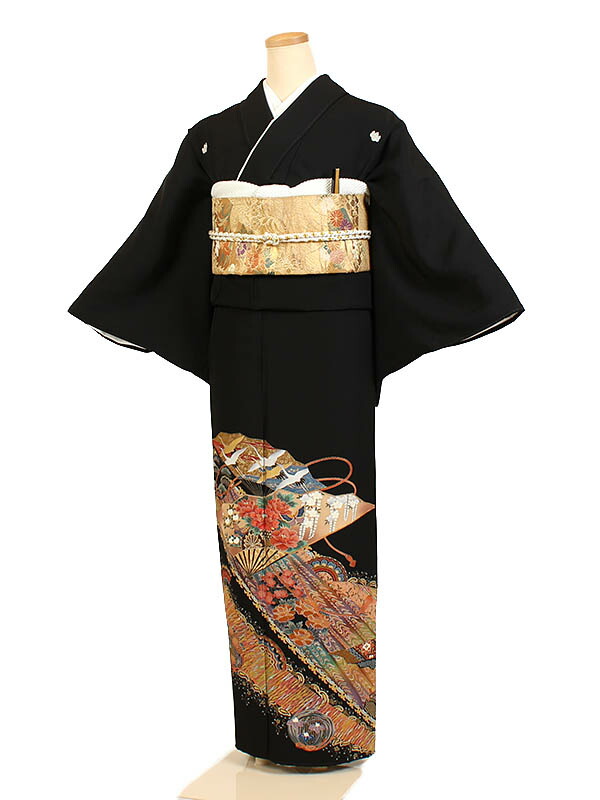【レンタル】【黒留袖 扇に鶴や花車 五三の桐紋】正絹 留袖 着物レンタル 結婚式 披露宴 貸衣装 貸衣裳 フルセット 女性 和服 母親着物 祖母 親族 新婦姉妹 和装婚 和婚 神社 ホテル式場 五つ紋 第一礼装 チャペル 往復送料無料 t202