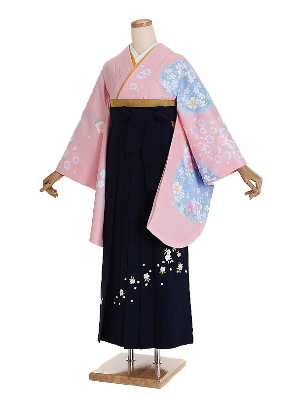 【レンタル】【卒業式袴 ピンク・桜花×刺繍・紺袴】卒業式 袴 レンタル 卒業袴 女袴 卒業式袴セット 大学生 短大 教員 先生 二尺袖袴フルセット 専門学生 謝恩会 高校 文化祭 個性 おしゃれ 被らない 往復送料無料 n436