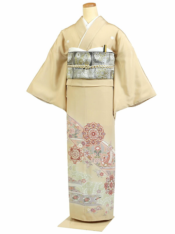 【レンタル】【色留袖 クリーム系 華紋・鳳凰など】五つ紋 色留袖レンタル 着物レンタル 結婚式 披露宴 食事会 表彰式 褒章 貸衣装 貸衣裳 オススメ 式典 留袖フルセット 色留め袖 第一礼装 和服 母 若い 新婦姉妹 親戚 祖母 親族 チャペル 安い 往復送料無料 it0189